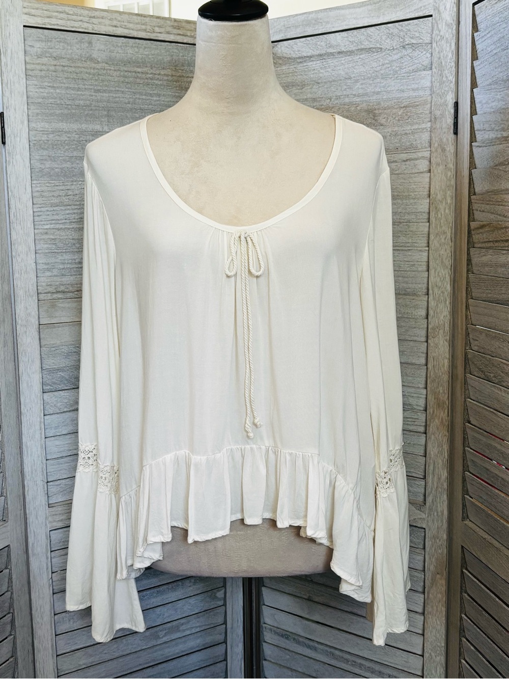 American Rag Cie Creamy White Crochet Lace Peasant Blouse Boho Top SZ M